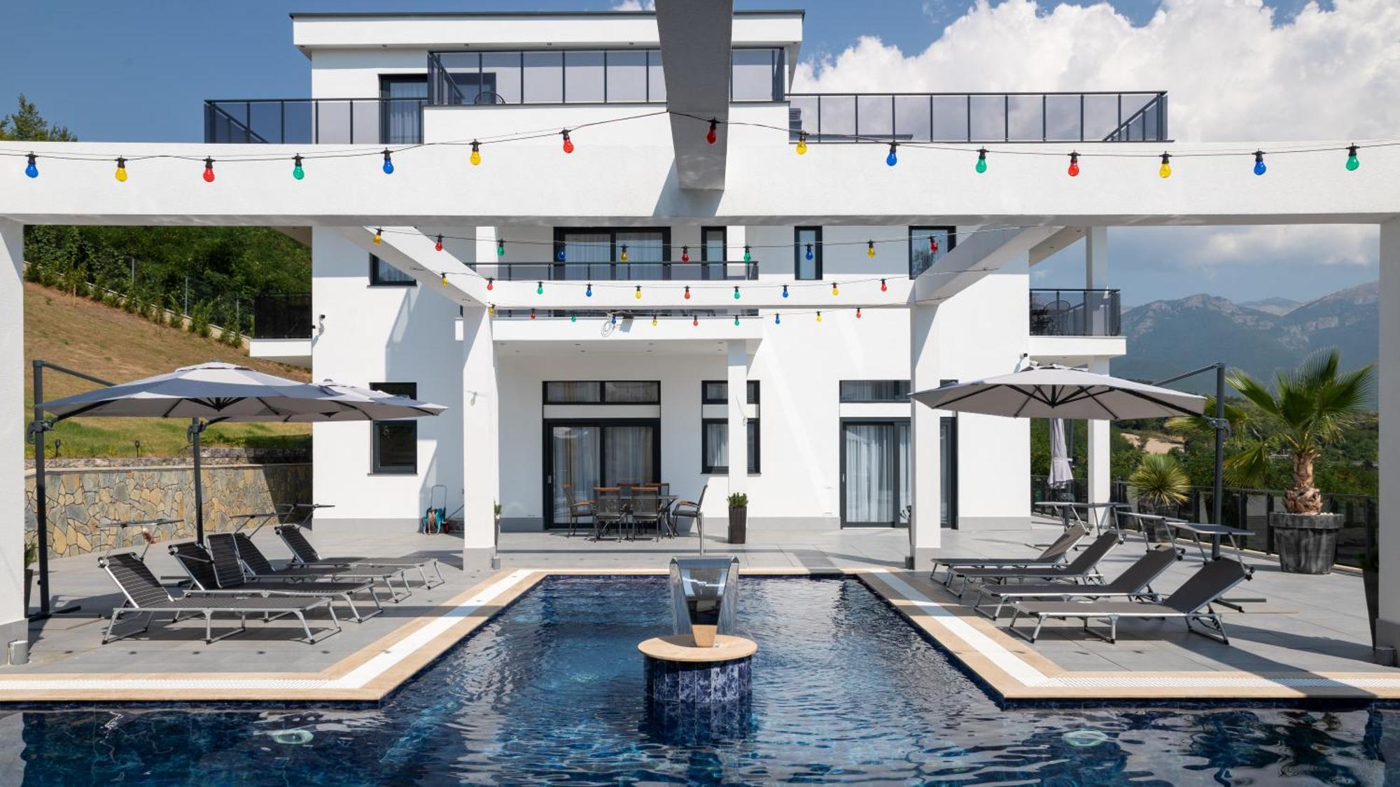 White House Radac Peja Bed & Breakfast Ngoại thất bức ảnh